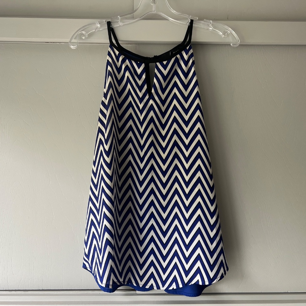 Anthropologie RO & DE Blue White Zig Zag Chevron Stripe Halter Cami Swing Top M
